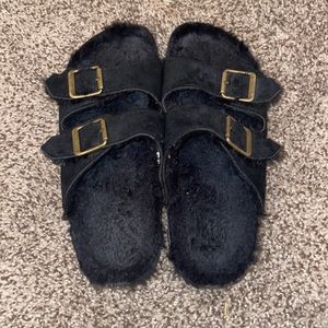 7/8 MOCCASIN STYLE SANDALS